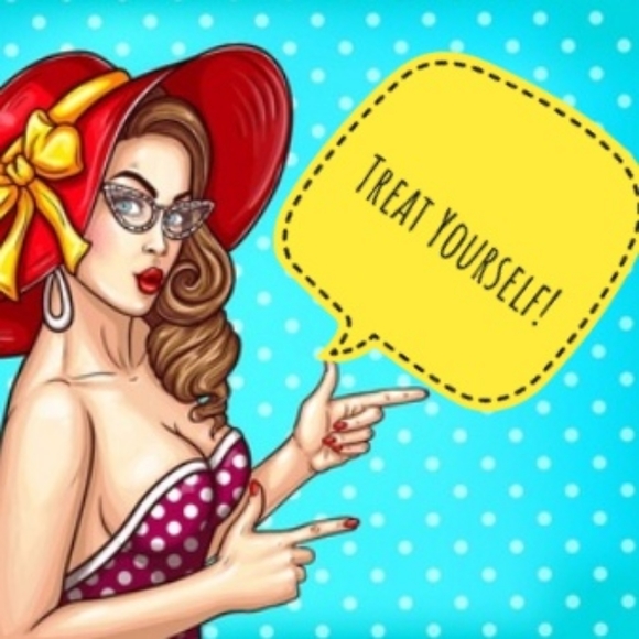 Self Care Essentials Bundle Kit - Picture 1 of 3